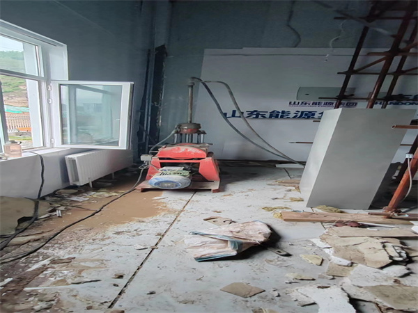 吴中地基基础下沉墙体裂缝加固注浆顶升施工